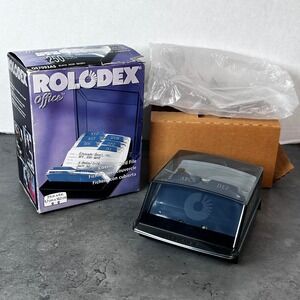 Rolodex Office Covered Card File Black Q67093AS with 250 Cards and A-Z Tabs NIB